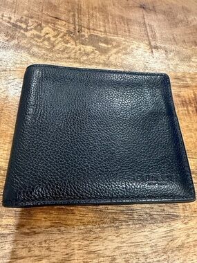 Coach Men's Black Calf Leather ID Billfold Wallet